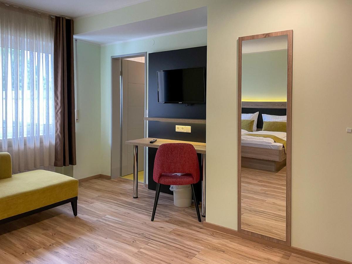 Hotel Zur Flueh バート・ゼッキンゲン エクステリア 写真